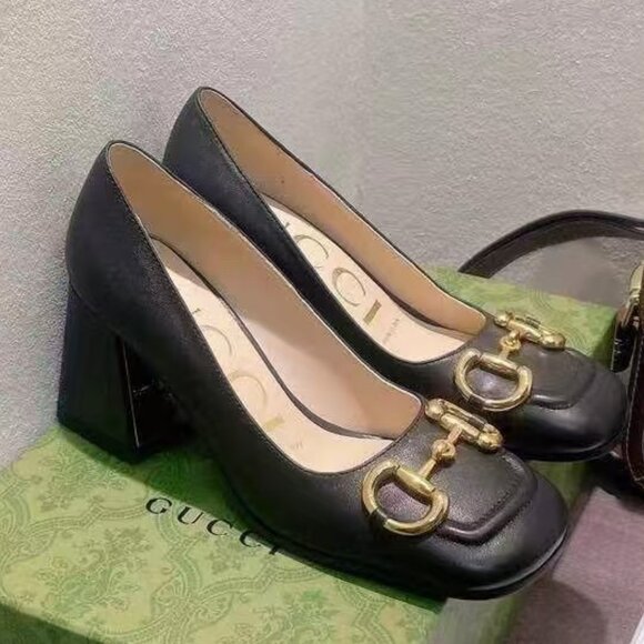Gucci Black Leather Women's Shoes - Picture 3 of 4